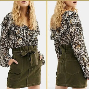 Free People Splendor in the Grass Paperbag Mini Skirt Size 2 EUC